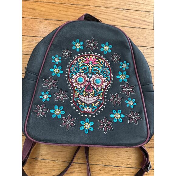 NEW MONTANA WEST EMBROIDERED SUGAR SKULL COLLECTION BACKPACK - Picture 2 of 7